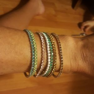 Braclets